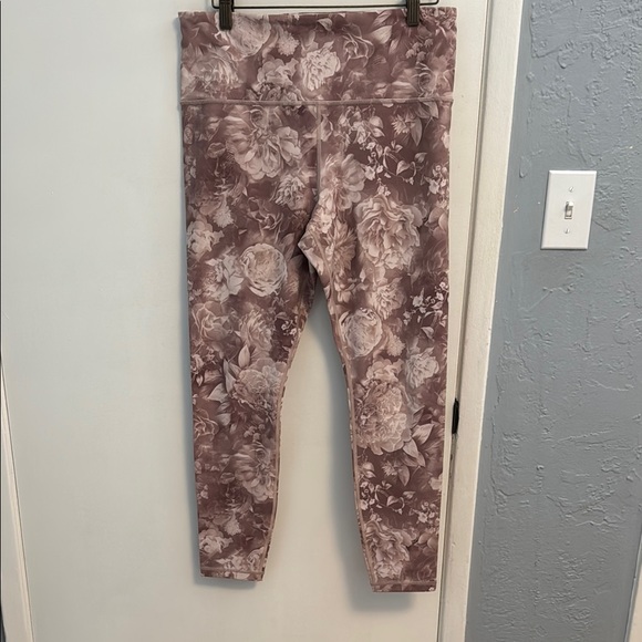 EUC Athleta Elation Style Leggings - Pink Floral. - Picture 1 of 4
